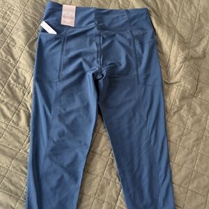 Victoria’s Secret Total Knockout Leggings – Size L – Rare Blue (NWT)